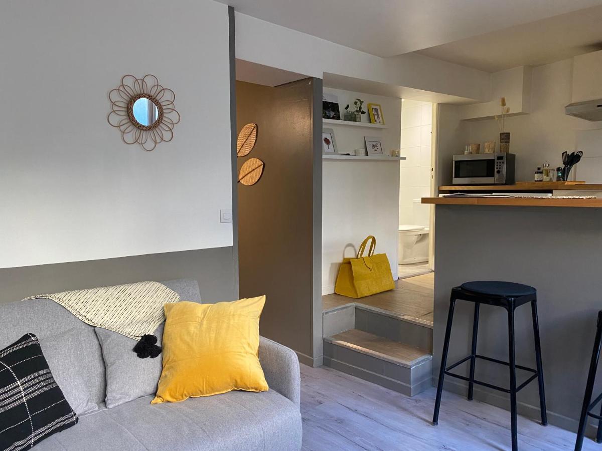 Pied A Terre En Plein Coeur De Montmorency Εξωτερικό φωτογραφία